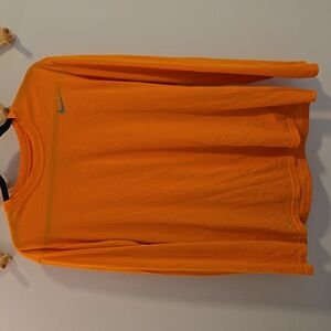 Nike Men's Large Vibrant Orange Long Sleeve Tee